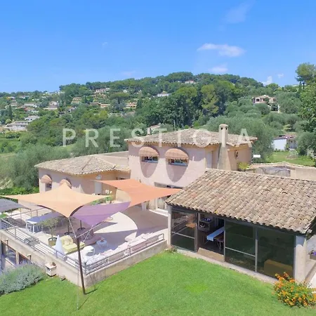 Serene Luxurious Hillside Villa Near Cannes-2